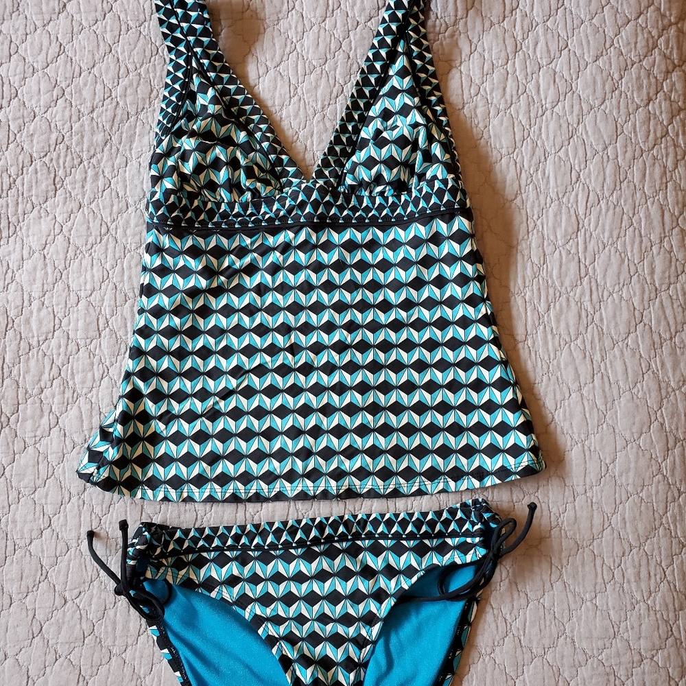 Kenneth Cole tankini women's  size small